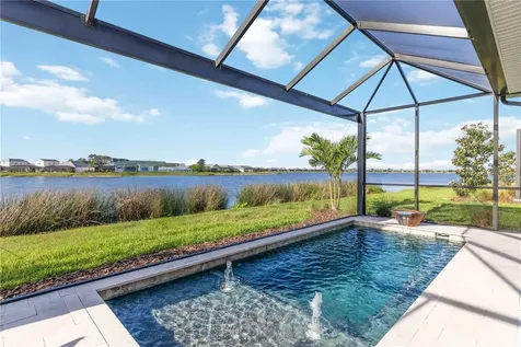 993 Crosswind Avenue Sarasota FL 34240