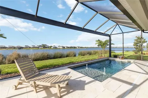 993 Crosswind Avenue Sarasota FL 34240