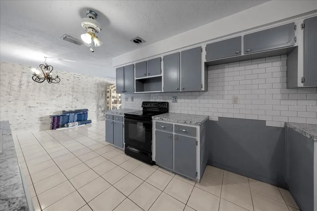 82 S Jeffery Street Beverly Hills FL 34465