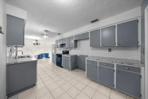 82 S Jeffery Street Beverly Hills FL 34465