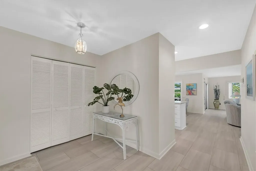 7410 9th Avenue W Bradenton FL 34209