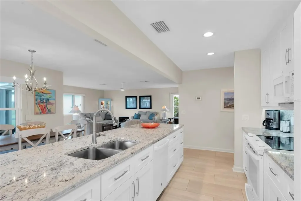 7410 9th Avenue W Bradenton FL 34209