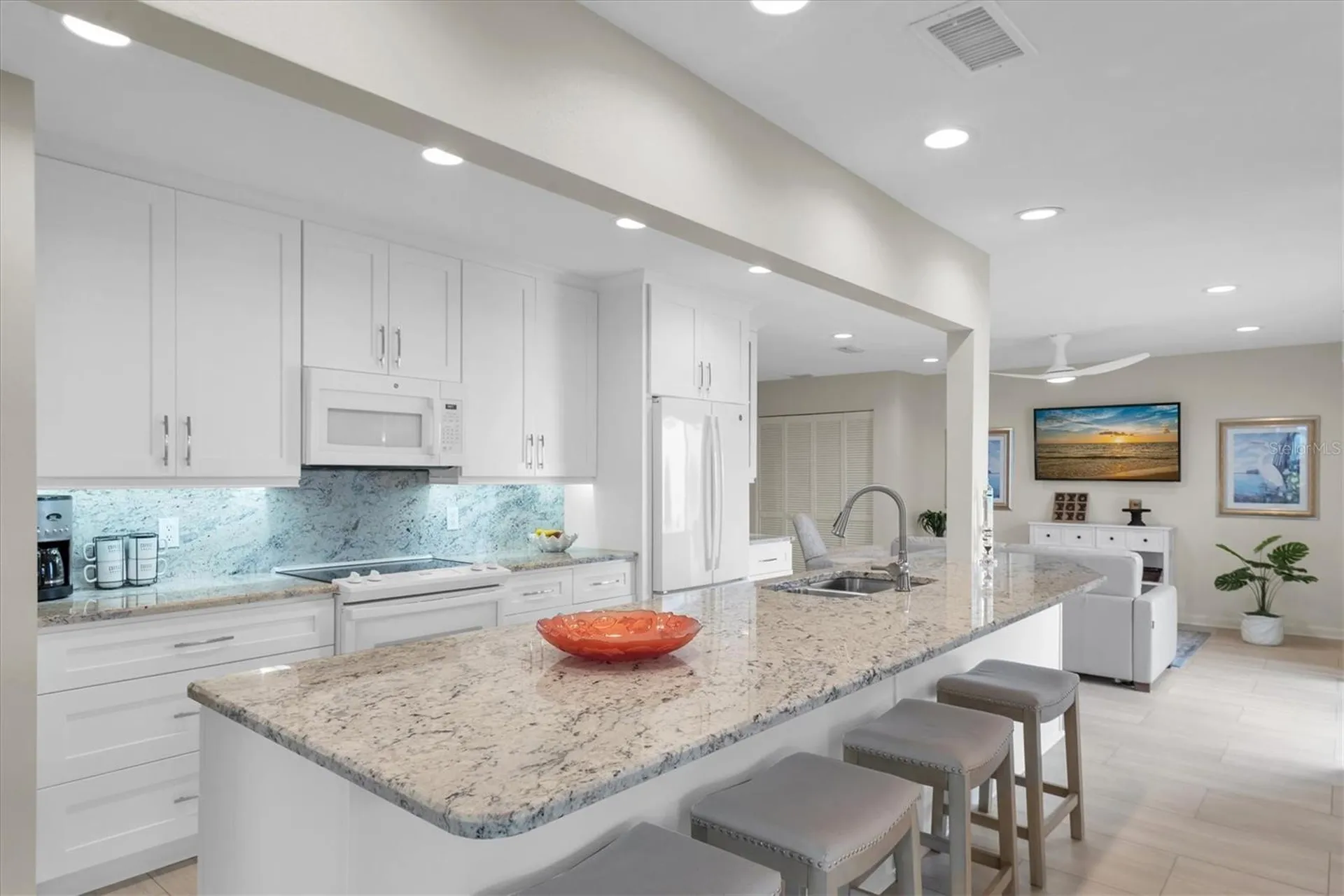 7410 9th Avenue W Bradenton FL 34209