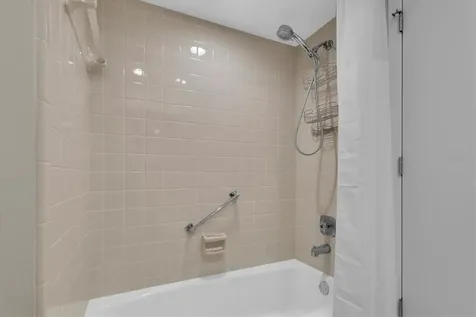 7410 9th Avenue W Bradenton FL 34209