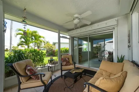 7410 9th Avenue W Bradenton FL 34209