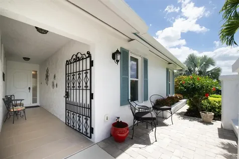 7410 9th Avenue W Bradenton FL 34209