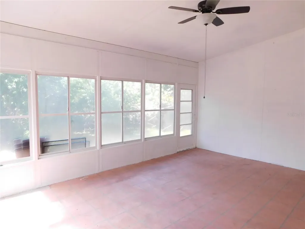 1720 Arabian Lane Palm Harbor FL 34685