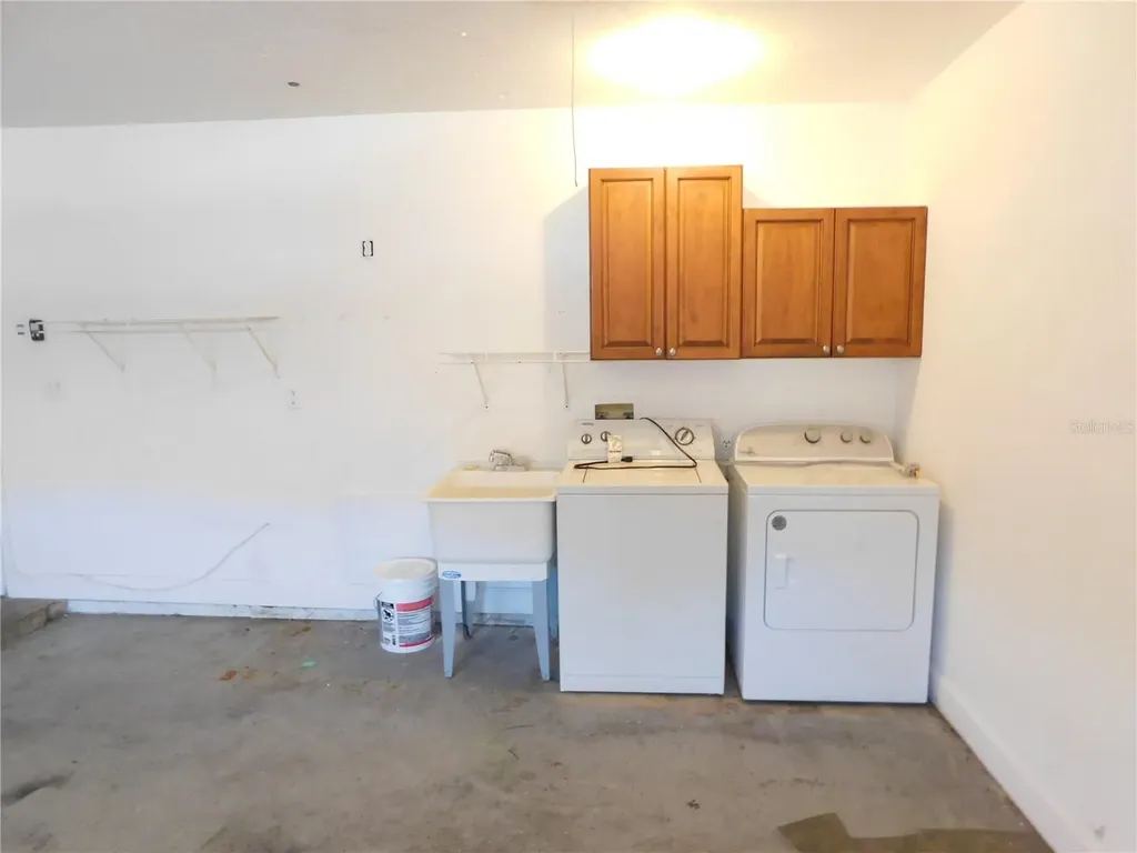 1720 Arabian Lane Palm Harbor FL 34685