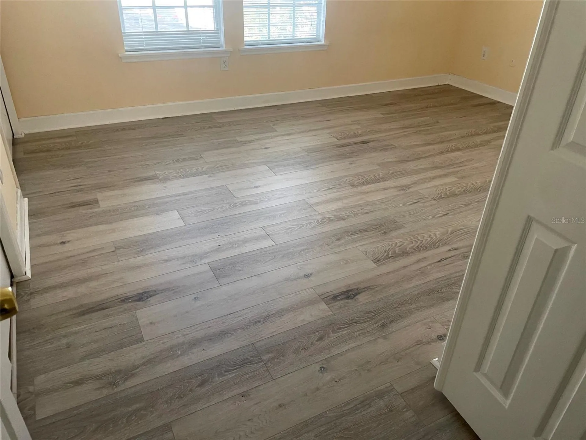 1720 Arabian Lane Palm Harbor FL 34685