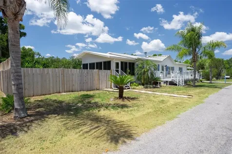 20334 Woodside Street Brooksville FL 34601