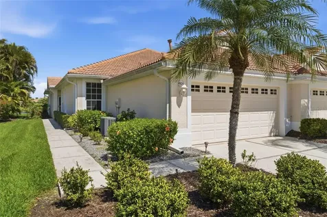 4924 Whispering Oaks Drive North Port FL 34287