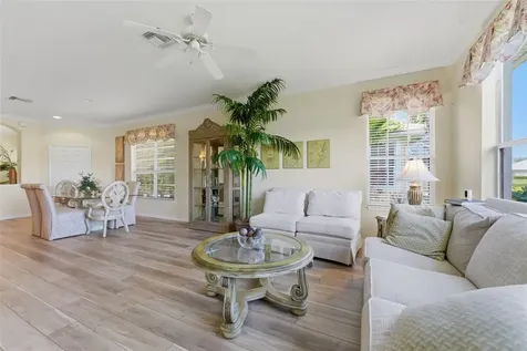 4924 Whispering Oaks Drive North Port FL 34287