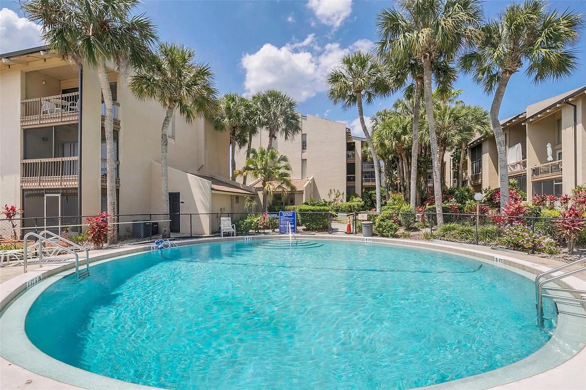 626 Orange Drive Altamonte Springs FL 32701