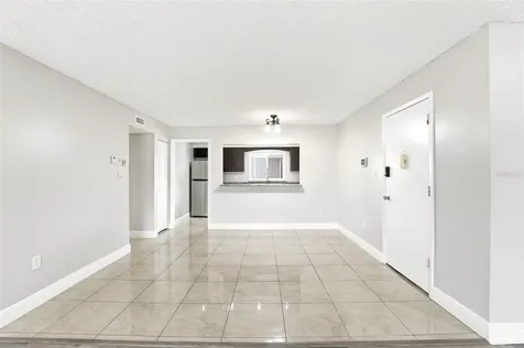 626 Orange Drive Altamonte Springs FL 32701