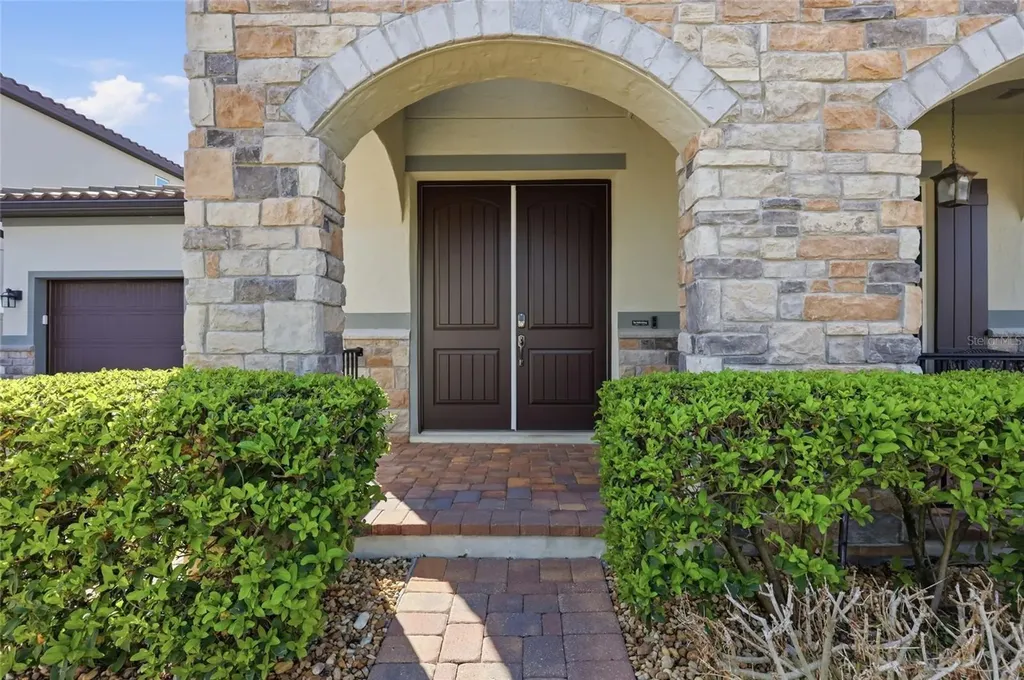 1646 Holcomb Creek Street Winter Garden FL 34787