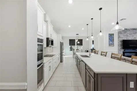 1646 Holcomb Creek Street Winter Garden FL 34787