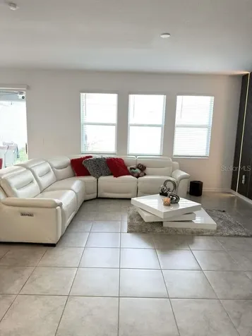 1103 Pomelo Street Davenport FL 33837