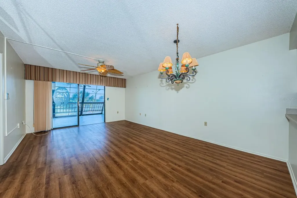 9860 62nd Terrace N St Petersburg FL 33708