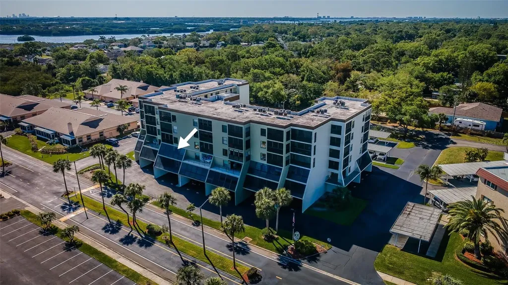 9860 62nd Terrace N St Petersburg FL 33708