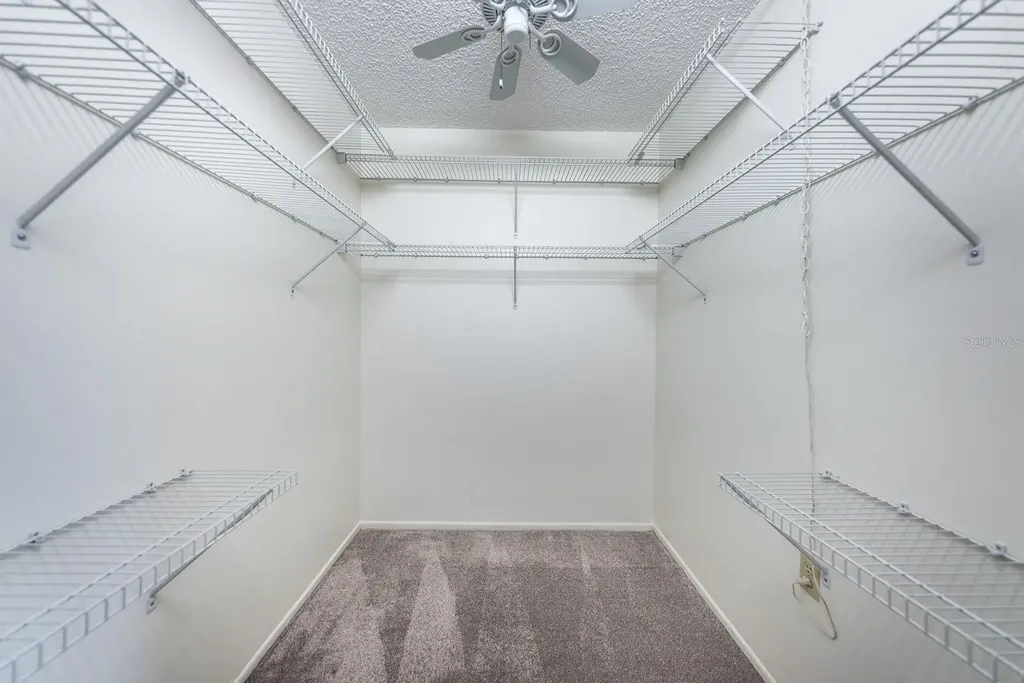 9860 62nd Terrace N St Petersburg FL 33708