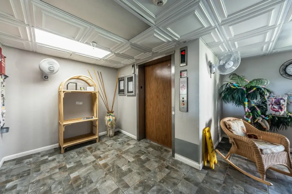 9860 62nd Terrace N St Petersburg FL 33708