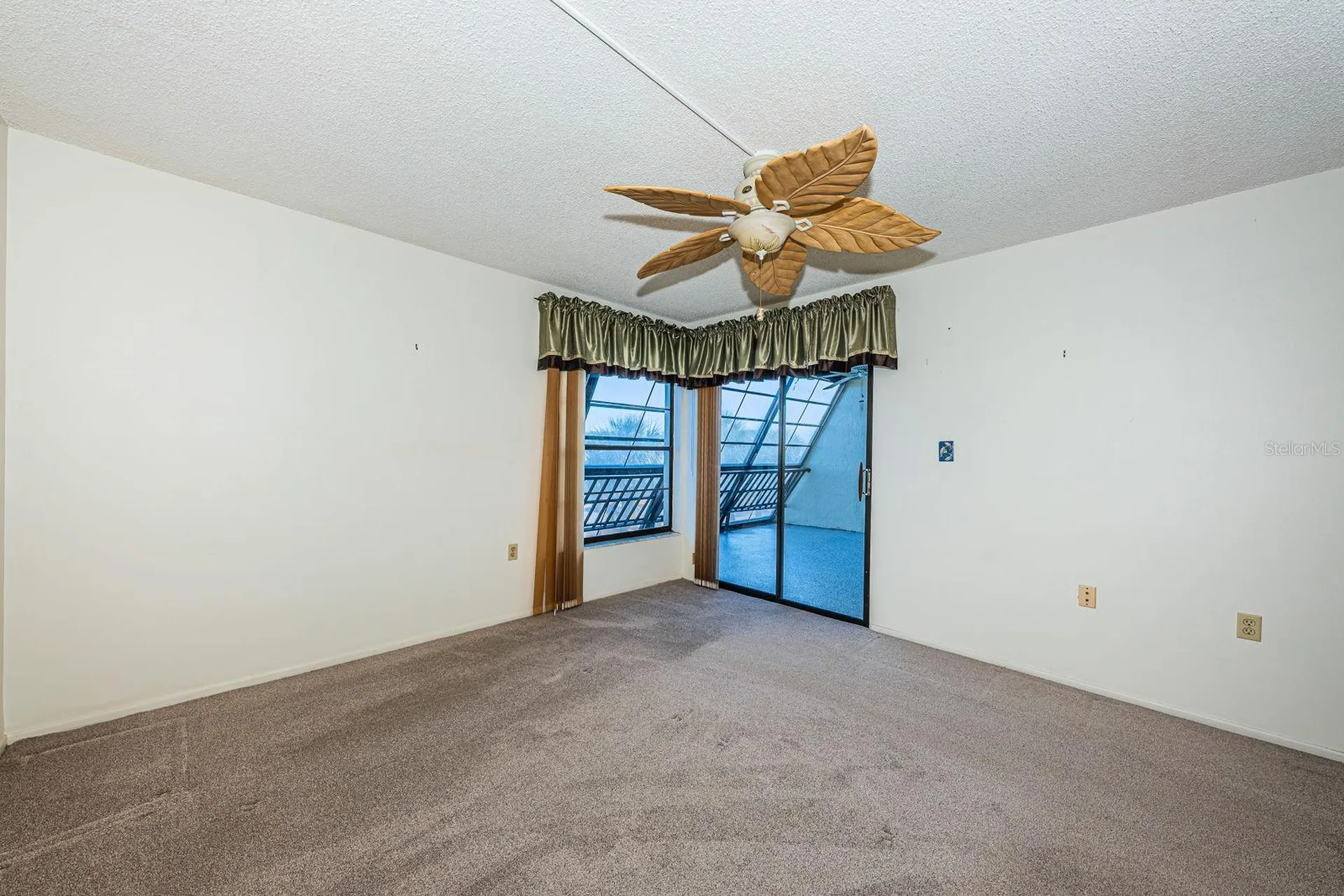 9860 62nd Terrace N St Petersburg FL 33708