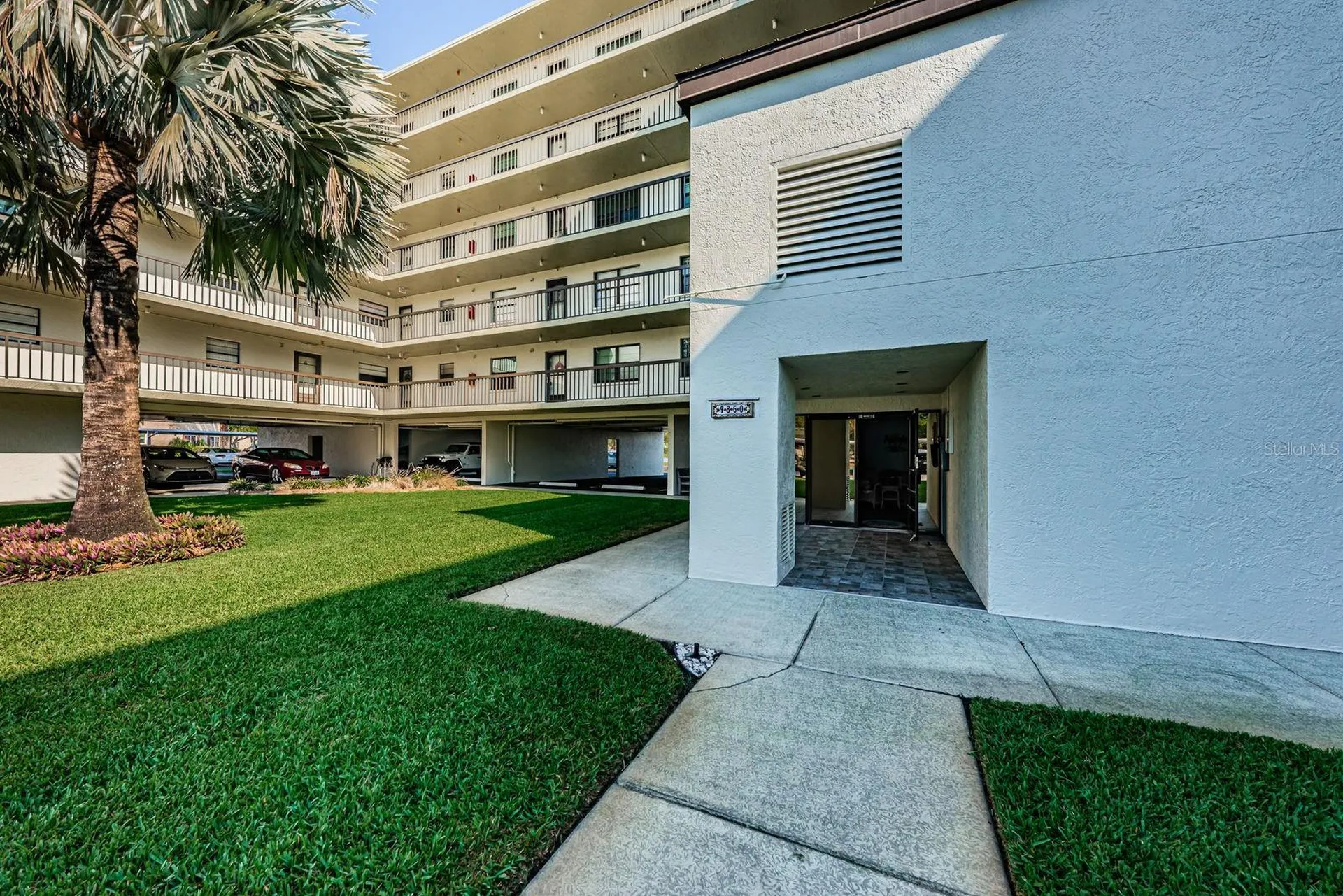 9860 62nd Terrace N St Petersburg FL 33708