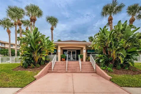 9860 62nd Terrace N St Petersburg FL 33708