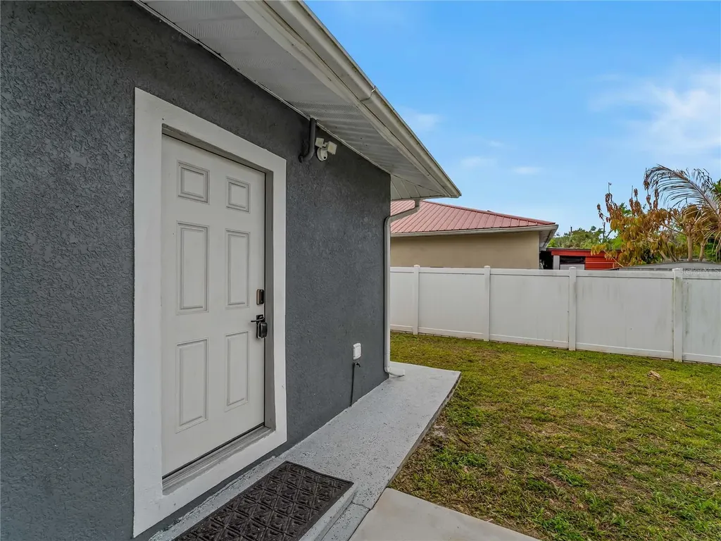 8010 N Brooks Street Tampa FL 33604
