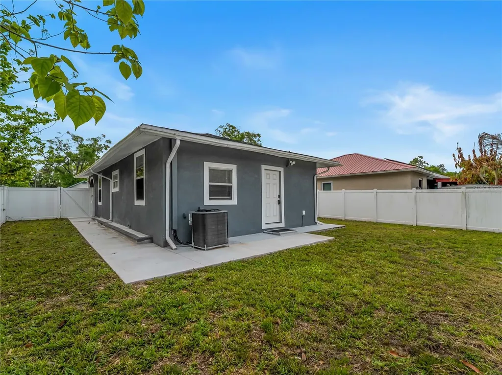 8010 N Brooks Street Tampa FL 33604