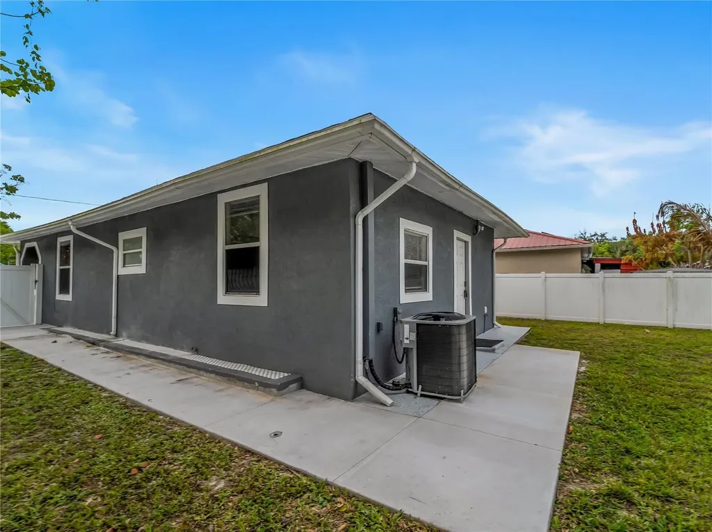 8010 N Brooks Street Tampa FL 33604