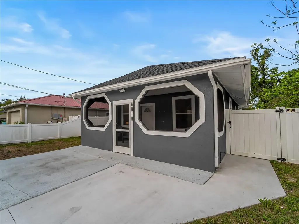 8010 N Brooks Street Tampa FL 33604