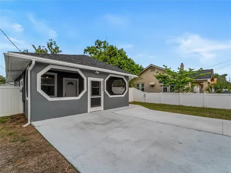 8010 N Brooks Street Tampa FL 33604
