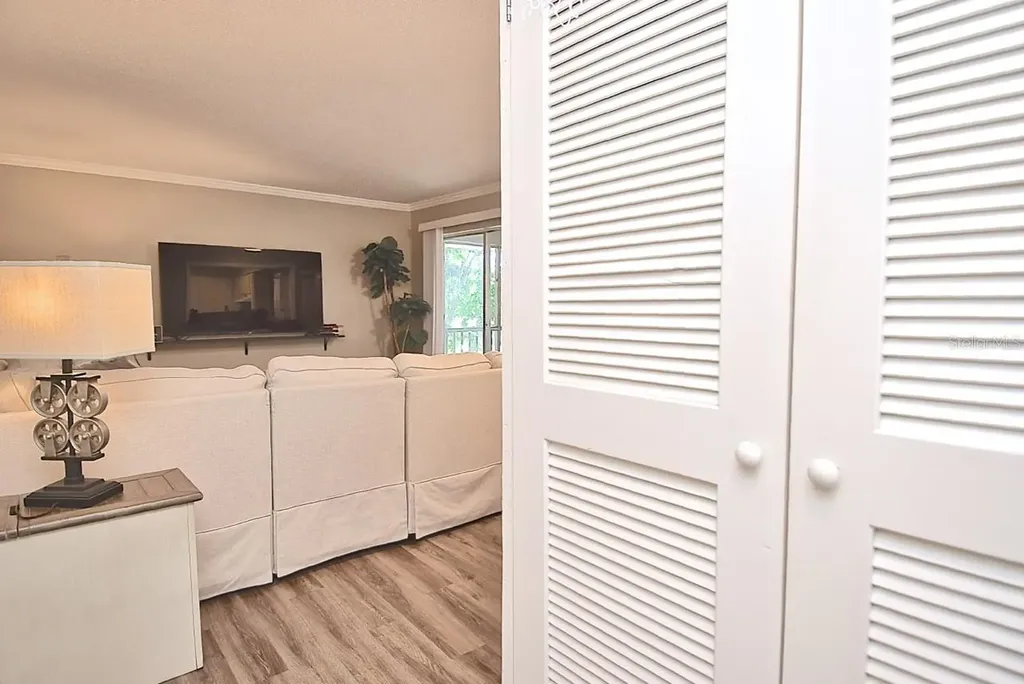 2121 Wood Street Sarasota FL 34237