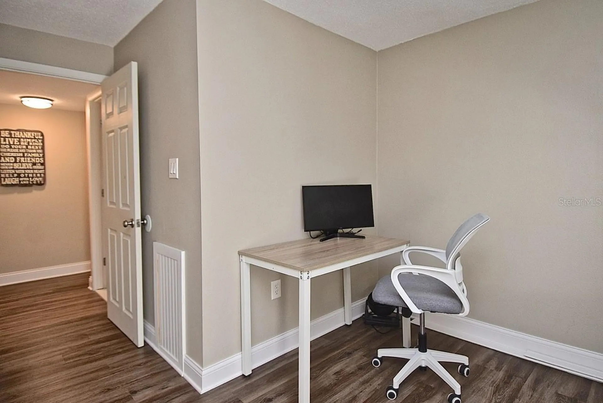 2121 Wood Street Sarasota FL 34237
