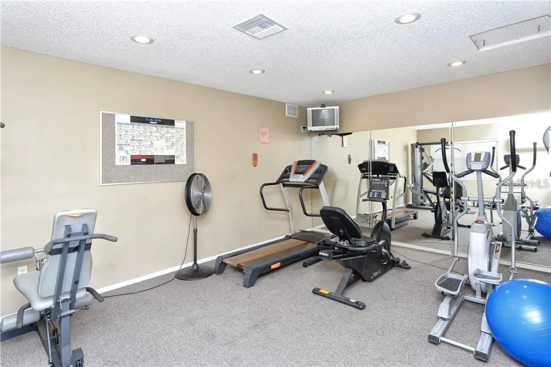 2121 Wood Street Sarasota FL 34237