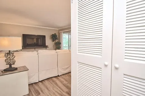 2121 Wood Street Sarasota FL 34237