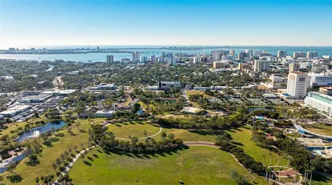 2121 Wood Street Sarasota FL 34237
