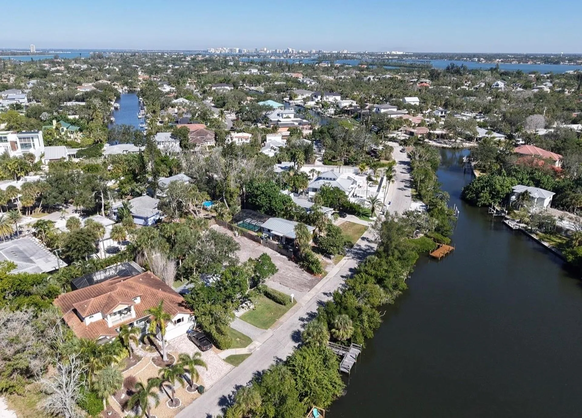 671 Avenida Del Norte Sarasota FL 34242