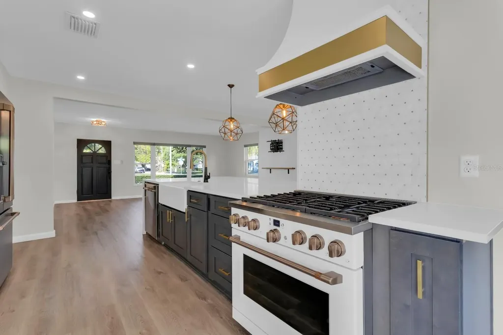 1619 N Westmoreland Drive Orlando FL 32804