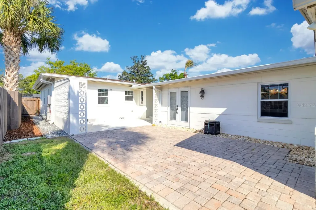 1619 N Westmoreland Drive Orlando FL 32804