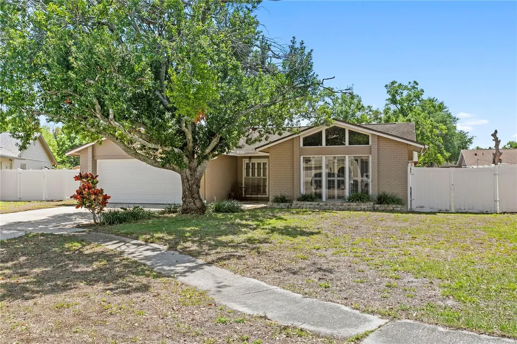 6404 Heather Moor Court Tampa FL 33634