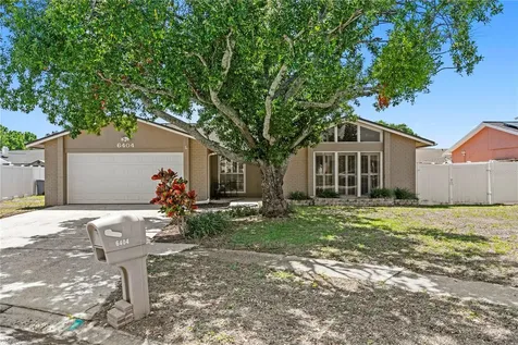6404 Heather Moor Court Tampa FL 33634