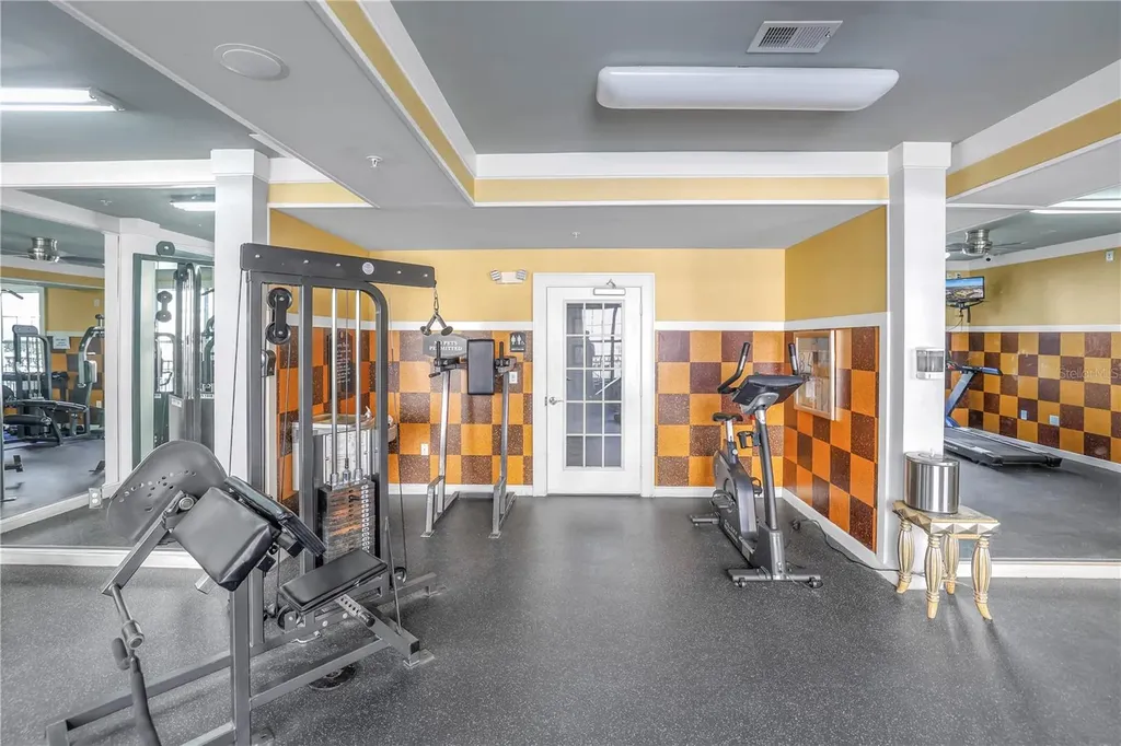 4221 W Spruce Street Tampa FL 33607