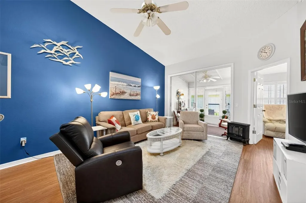 26627 Racquet Circle Leesburg FL 34748