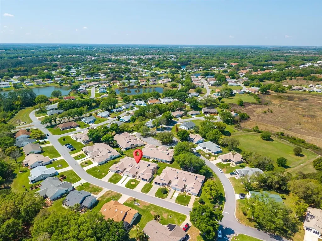26627 Racquet Circle Leesburg FL 34748