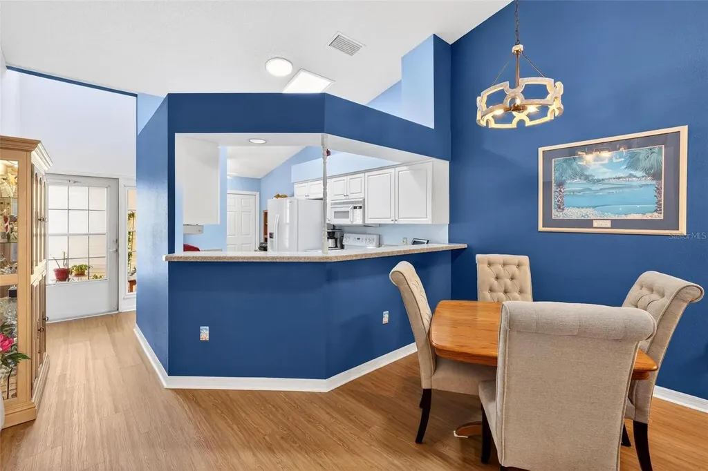 26627 Racquet Circle Leesburg FL 34748