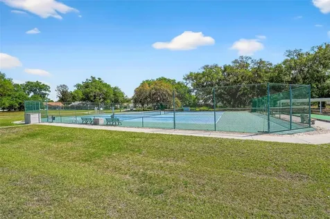 26627 Racquet Circle Leesburg FL 34748