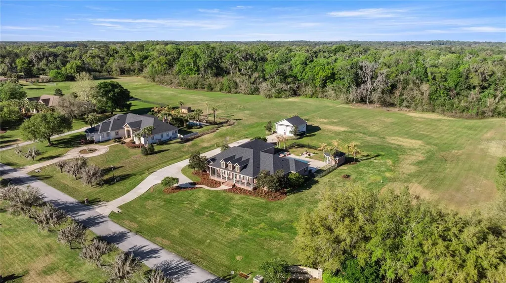 8064 SE 15th Court Ocala FL 34480