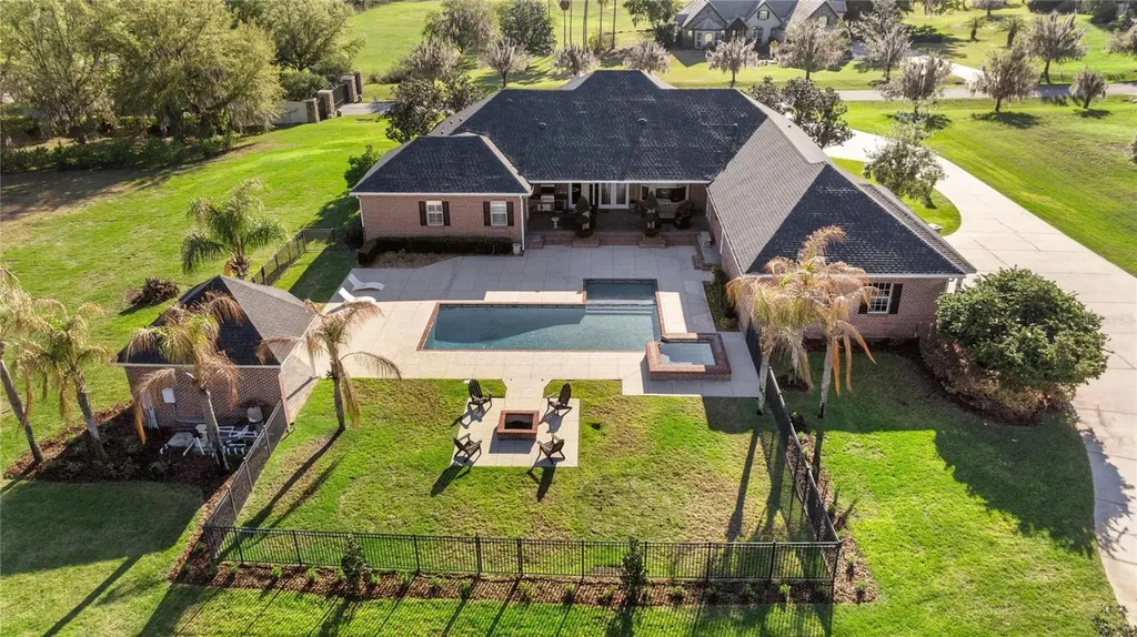 8064 SE 15th Court Ocala FL 34480